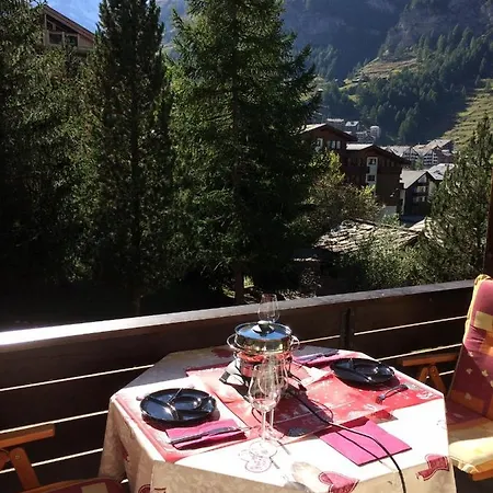 Hausroc-zermatt Daire